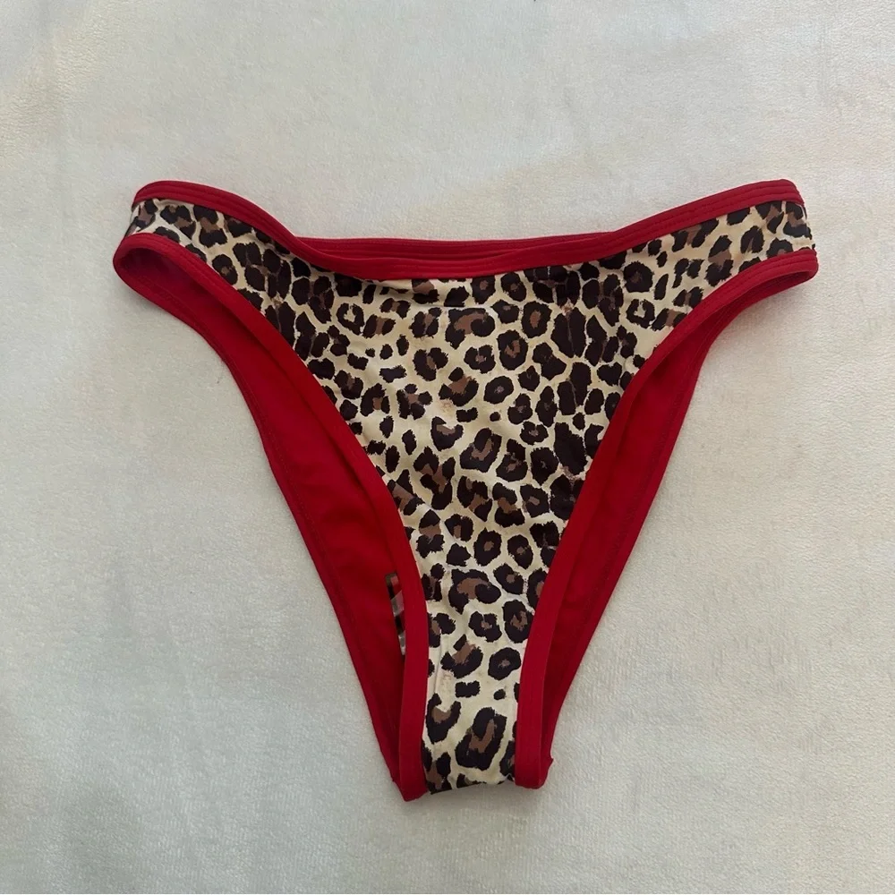 New! Frankie's Bikinis Dove Leopard Print Bikini Bottom 51876
